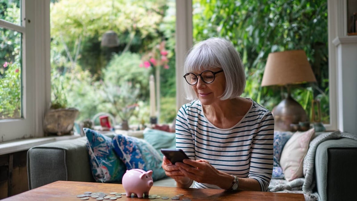 Basculement de l'épargne du Livret A vers l'assurance vie en 2026 et l'écart de rendement © SeniorActu Basculement de l'épargne du Livret A vers l'assurance vie en 2026 et l'écart de rendement © SeniorActu