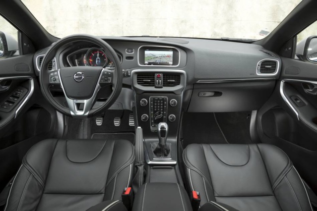 Volvo V40