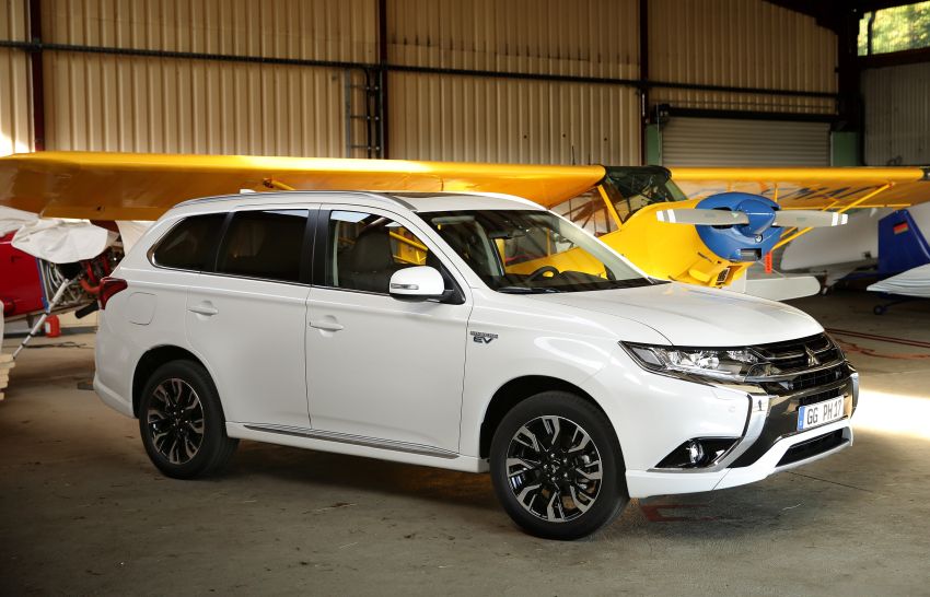 Outlander PHEV Mitsubishi