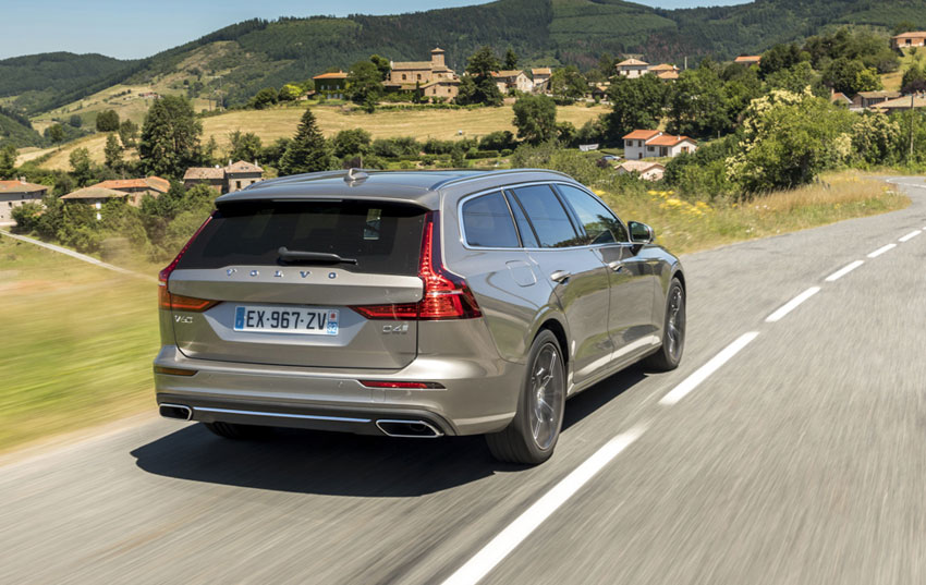 Volvo V60 D4 190 ch