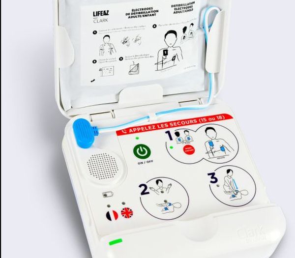 Défibrillateur Clarck Défibrillateur Clarck