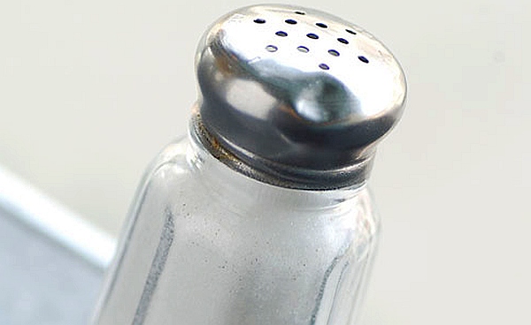 Diabétique : trop de sel dans l’alimentation double le risque de problèmes cardiaques