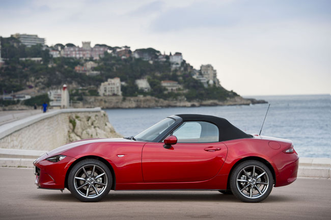 Mazda MX 5 1.5 skyactiv-G 131 ch : le cabrio le plus ludique du marché
