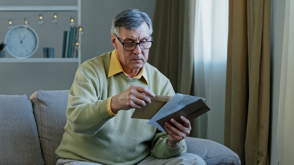 Avril 2025 : qu'est-ce qui change pour les seniors ? ©MAYA LAB/Shutterstock
