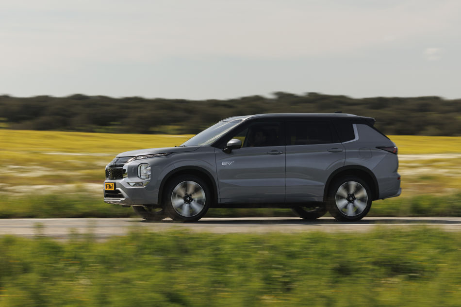 Le nouvel Outlander de Mitsubishi arrive en France
