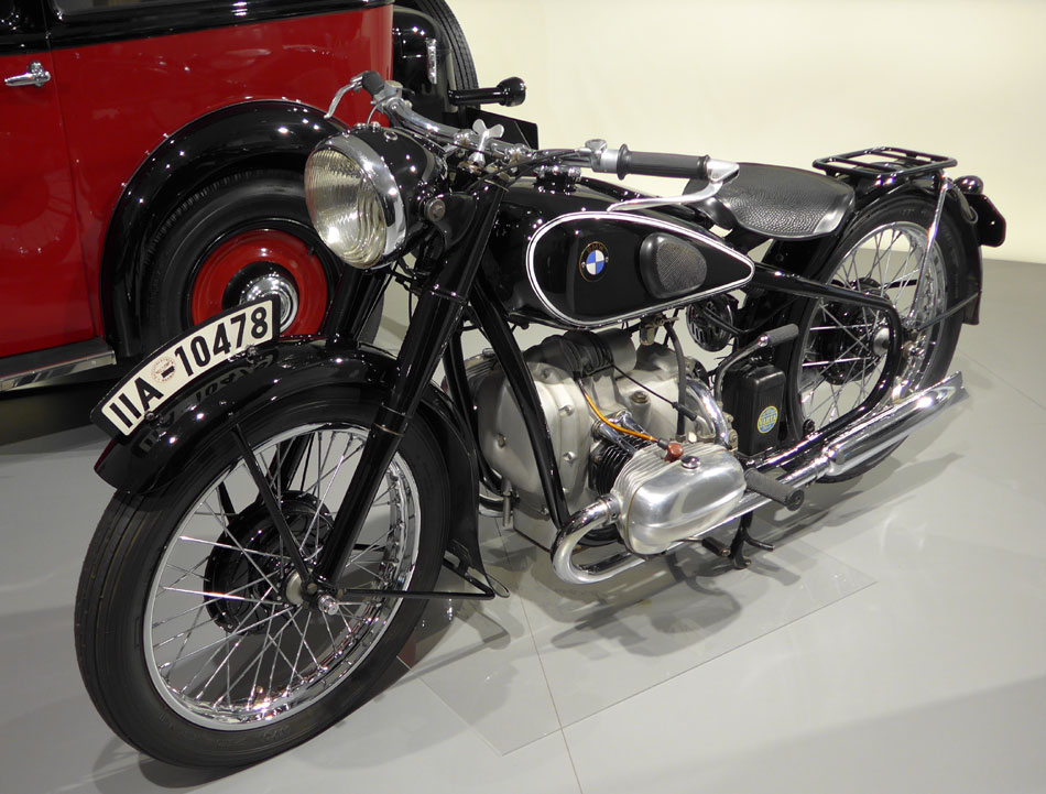 BMW célèbre son centenaire