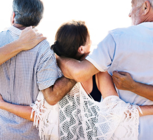 Voilà l'été, si on bougeait ? : l'Agirc-Arrco se mobilise contre l'isolement des ainés pendant l'été Voilà l'été, si on bougeait ? : l'Agirc-Arrco se mobilise contre l'isolement des ainés pendant l'été