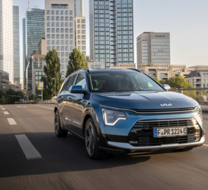 Kia Niro : trois versions d'un nouveau crossover familial Kia Niro : trois versions d'un nouveau crossover familial