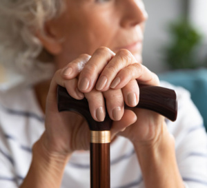 Droit, éthique et dépendance : l'éclairage de Dominique Monneron, directeur de Partage et Vie Droit, éthique et dépendance : l'éclairage de Dominique Monneron, directeur de Partage et Vie