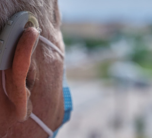 Troubles auditifs : pour que Noël soit synonyme de fête et non d'isolement ! Troubles auditifs : pour que Noël soit synonyme de fête et non d'isolement !