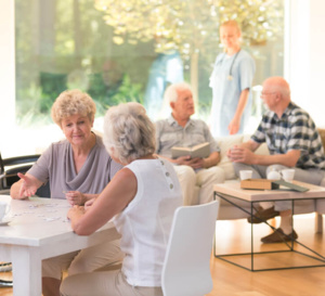 Résidents accueillis en EHPAD : les 5 points d'alerte selon le défenseur des droits Résidents accueillis en EHPAD : les 5 points d'alerte selon le défenseur des droits