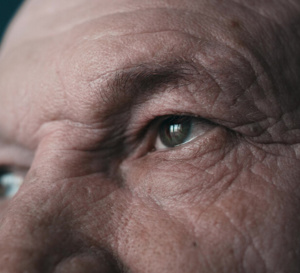 Favoriser une fin de vie digne et apaisée : le point de vue de l'Académie de médecine Favoriser une fin de vie digne et apaisée : le point de vue de l'Académie de médecine