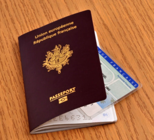 Est-il envisageable d'adopter le patronyme de sa grand-mère en lieu et place de son nom patronymique actuel ? Est-il envisageable d'adopter le patronyme de sa grand-mère en lieu et place de son nom patronymique actuel ?