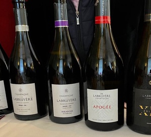 Champagne Labruyère : des champages très littéraires Champagne Labruyère : des champages très littéraires