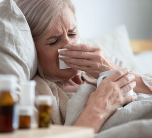 Pourquoi la grippe est-elle plus mortelle chez les seniors ? Une découverte scientifique majeure