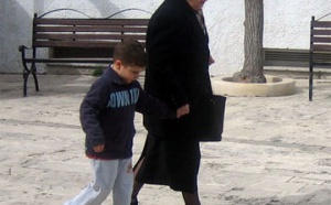 Les mamies nounous : le boom de la rentrée