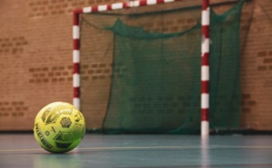 "Hand à tout âge" : le premier tournoi français de handball pour les plus de 55 ans