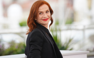 Isabelle Huppert, 69 ans, mannequin pour la collab' Balenciaga X Adidas