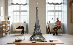 La Tour Eiffel en 10.001 briques, le plus grand -et le plus haut- set de Lego jamais créé