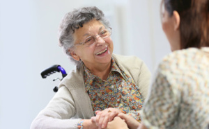 Journée nationale des aides à domicile : trois questions à Julie L'Hotel Delhoume