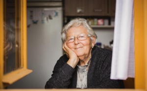 Qualité de vie et maintien à domicile des seniors : chronique de Dimitri Tintikakis de VieConnect