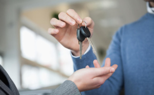 Donation d'un véhicule : les étapes pour un transfert de propriété en toute sérénité