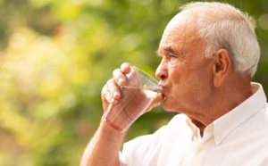 Canicule : plus de cent "oasis solidaires" avec les Petits Frères des Pauvres
