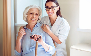 Comment choisir une mutuelle qui couvre les pathologies des seniors