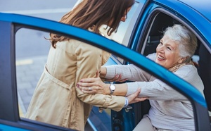 Atchoum : transport solidaire pour personnes âgées en milieu rural