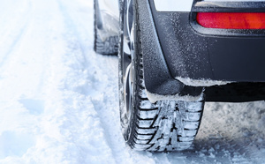 Pneus d'hiver : les équipements obligatoire pour 2025-2026