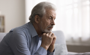 Changer le regard de la société en luttant contre l'âgisme