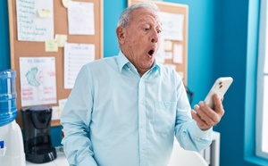 Ces faux sites d'actualité qui ciblent les seniors : 15 millions de Français piégés chaque mois