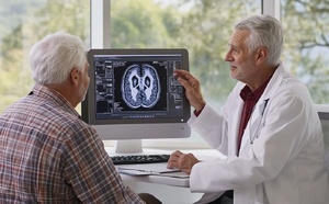 Alzheimer : 11 % de risque en moins chez les survivants du cancer, on sait enfin pourquoi