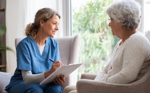 Grille AGGIR 2026 : comprendre les niveaux GIR pour obtenir les bonnes aides