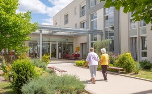 EHPAD : pourquoi le choix entre public, associatif et privé change tout