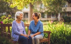 Votre proche entre en EHPAD ? Ce que personne ne dit sur la durée de séjour