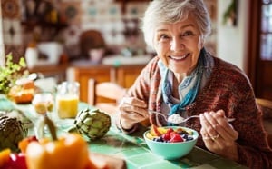 Microbiote intestinal : la poudre à 10 € qui améliore la mémoire des plus de 60 ans en 12 semaines