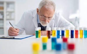 Maladie de Parkinson : ces signes avant-coureurs qui apparaissent 5 à 10 ans avant les tremblements