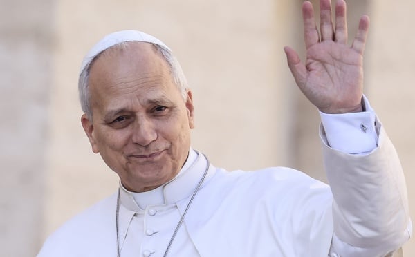 Pape Léon XIV en France : plus de place à Paris ni à Lourdes ou à Metz ? Vous pouvez suivre ses messes à la télévision ou dans 242 lieux près de chez vous