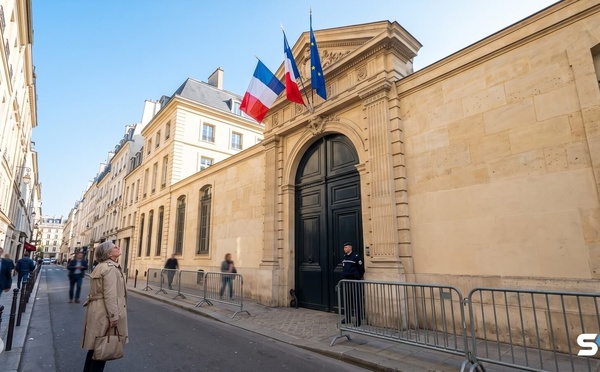 Éducation nationale et retraites des fonctionnaires : Bercy révèle quelle part du budget n'arrive pas à l'école de vos petits-enfants