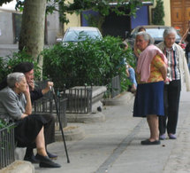 Observatoire des retraites : inquiétude forte chez les femmes, chute du moral des retraités et crainte de la dépendance