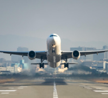 Prendre l'avion : les choses à savoir quand on est senior
