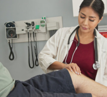Les anti-inflammatoires non stéroïdiens peuvent aggraver l'inflammation arthritique