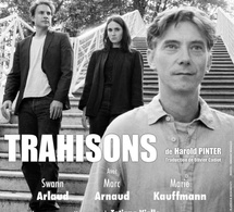 Trahisons de Harold Pinter au Théâtre de l'Oeuvre : peut-on vraiment remonter le temps ?