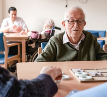 Quels critères privilégier pour une maison de retraite adaptée aux seniors ?