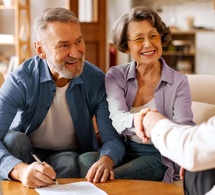 Merci Prosper lance un réseau de dix ambassadeurs retraités comme vendeurs à domicile