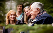Comment choisir une famille d'accueil pour votre proche âgé ?