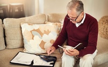 Suppression de l'abattement fiscal de 10% pour les retraités : la proposition iconoclaste qui cible les Seniors