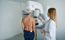 Cancer du sein : risque et différents types de cancers, le point avec l'Institut Curie