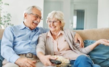 Nid vide mais coeur à prendre : quand les plus de 50 ans redécouvrent l'envie d'aimer Nid vide mais coeur à prendre : quand les plus de 50 ans redécouvrent l'envie d'aimer